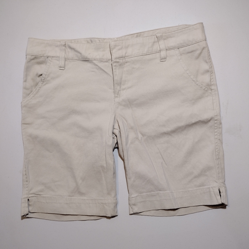 Red Camel Juniors Beige Khaki Bermuda Shorts Size 11 Stretch Y2K Preppy Casual
